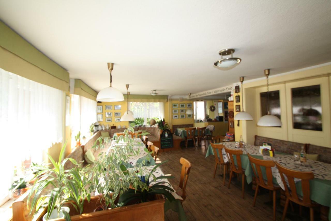 Teschendorfer Landgasthof Bed & Breakfast